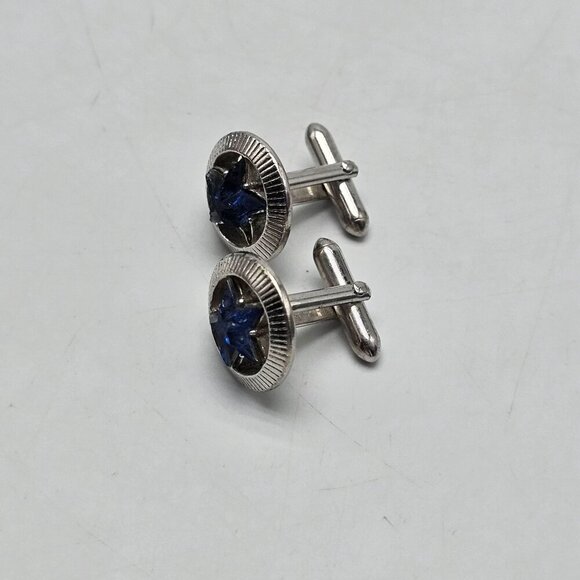 Vintage SWANK Silver Tone Star Cufflinks With Blue Stone Accent - Picture 2 of 4